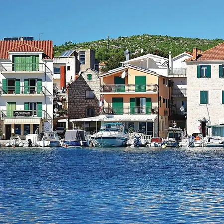 Apartment Cozy In With Wifi Vodice