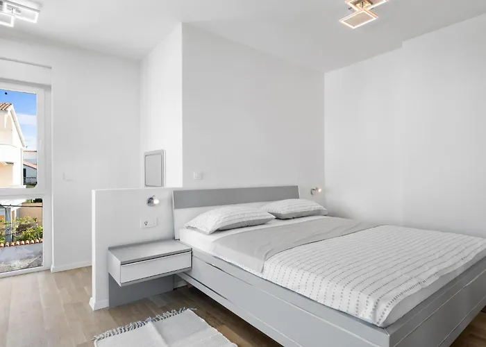 Cozy In With Wifi Apartman Vodice