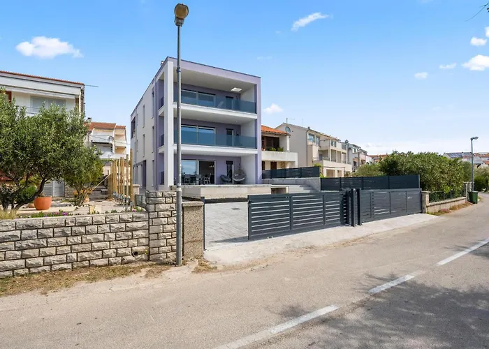 Apartman Cozy In With Wifi